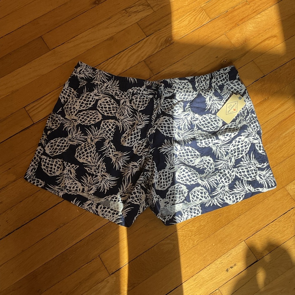 Navy Pineapple Print Women's Shorts